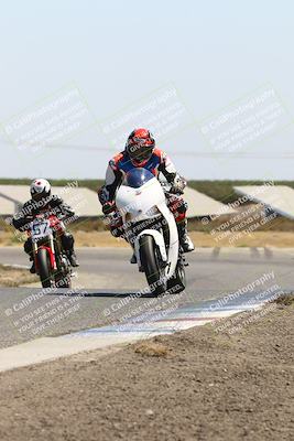 media/Sep-01-2025-Lets Ride (Mon) [[4370d11284]]/B Group/1220pm (Wheelie Bump)/